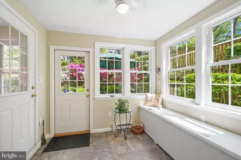 409 Hamilton Ave, Silver Spring, MD 20901 photo 17