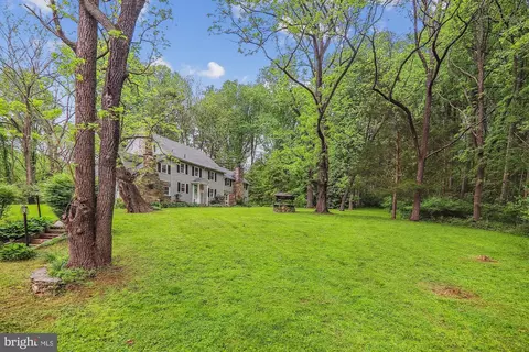 1820 Tucker Ln, Ashton, MD 20861