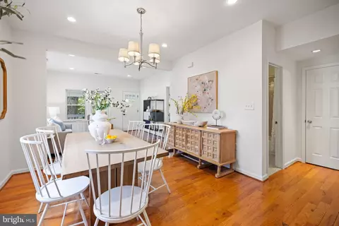Dining - 801 Thayer Ave, Silver Spring, MD 20910 photo 3 of 5