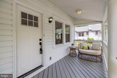 Exterior - 801 Thayer Ave, Silver Spring, MD 20910 photo 4 of 12