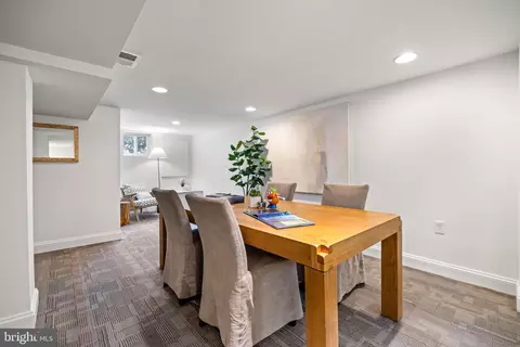 Dining - 801 Thayer Ave, Silver Spring, MD 20910 photo 5 of 5