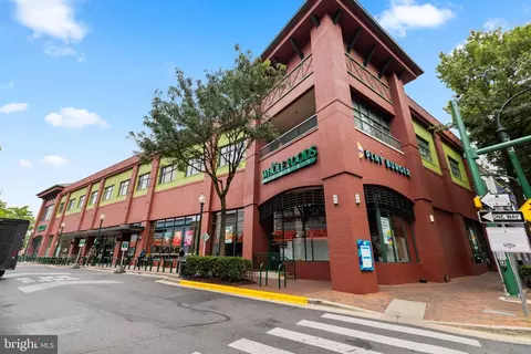 Exterior - 801 Thayer Ave, Silver Spring, MD 20910 photo 9 of 12