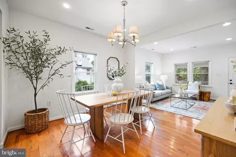 Dining - 801 Thayer Ave, Silver Spring, MD 20910 photo 2 of 5