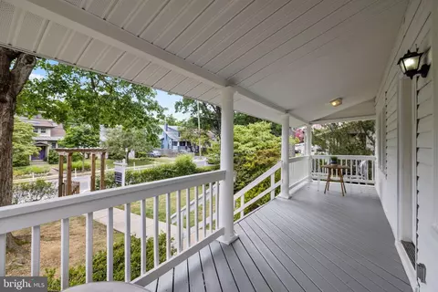 Exterior - 801 Thayer Ave, Silver Spring, MD 20910 photo 5 of 12