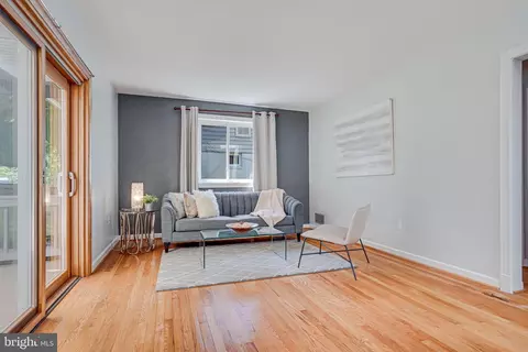 9810 Cherry Tree Ln, Silver Spring, MD 20901 photo 17