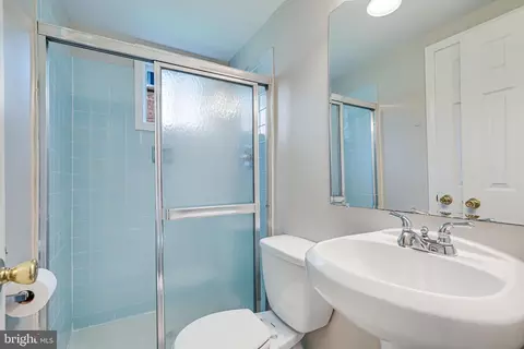 9810 Cherry Tree Ln, Silver Spring, MD 20901 photo 10