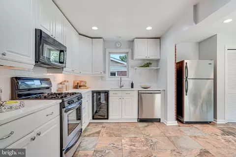 9810 Cherry Tree Ln, Silver Spring, MD 20901 photo 23