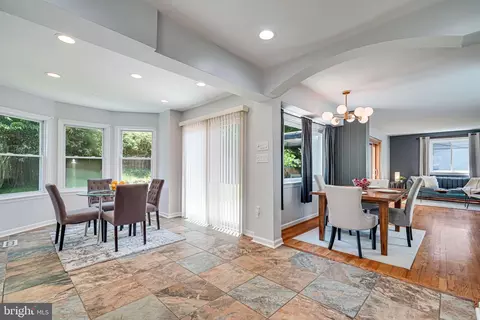 9810 Cherry Tree Ln, Silver Spring, MD 20901 photo 27