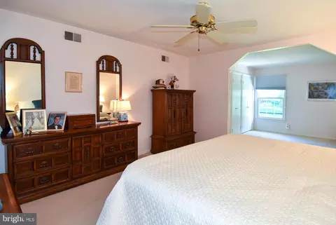Bedroom - 15005 Redgate Dr, Silver Spring, MD 20905 photo 2 of 6