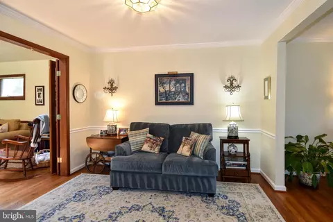 Entry Way - 15005 Redgate Dr, Silver Spring, MD 20905 photo 3 of 3