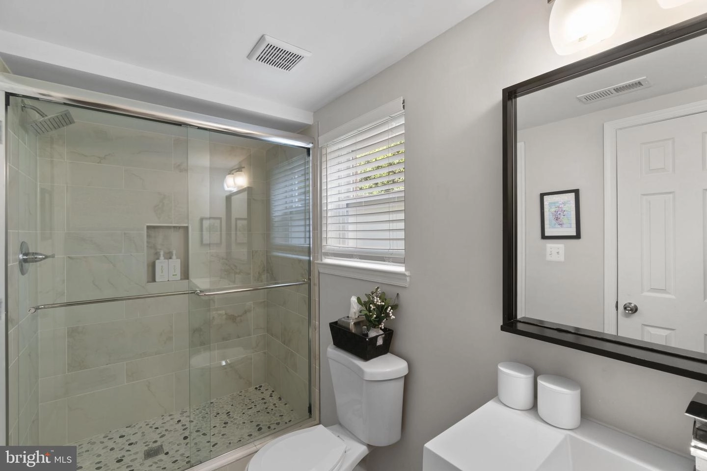 2304 Westview Dr, Silver Spring, MD 20910 photo 20