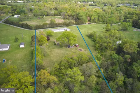 14761 Sugarland Rd, Poolesville, MD 20837 photo 6