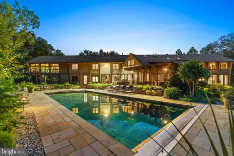 11807 Forum Hill Ct, Potomac, MD 20854