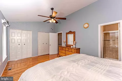 608 Suffield Dr, Gaithersburg, MD 20878 photo 16