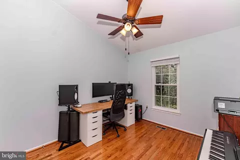 608 Suffield Dr, Gaithersburg, MD 20878 photo 24
