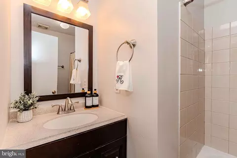 608 Suffield Dr, Gaithersburg, MD 20878 photo 27