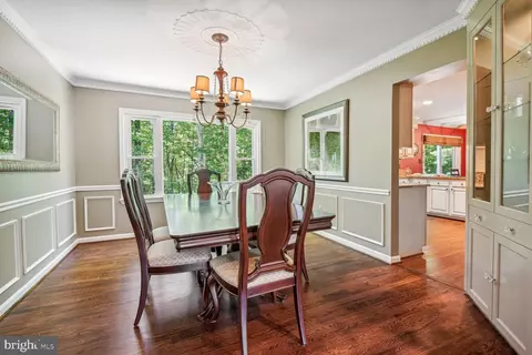 Dining - 11505 Evelake Ct, North Potomac, MD 20878 photo 3 of 5