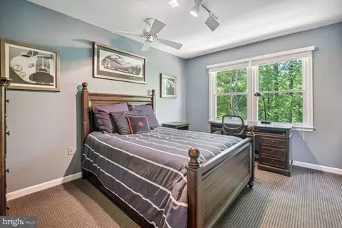 Bedroom - 11505 Evelake Ct, North Potomac, MD 20878 photo 4 of 5
