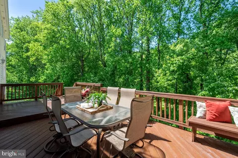 Exterior - 11505 Evelake Ct, North Potomac, MD 20878 photo 7 of 11