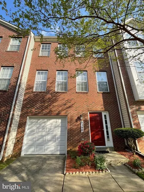 8240 Ironclad Ct, Gaithersburg, MD 20877