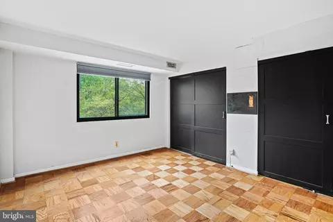 575 Thayer Ave #404, Silver Spring, MD 20910 photo 18