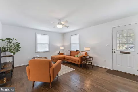 Living - 2814 Parker Ave, Silver Spring, MD 20902 photo 1 of 1