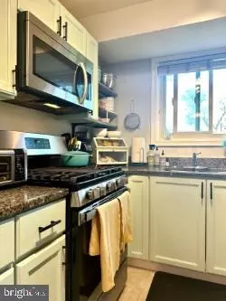 9730 Glen Ave #9730-B, Silver Spring, MD 20910 photo 8