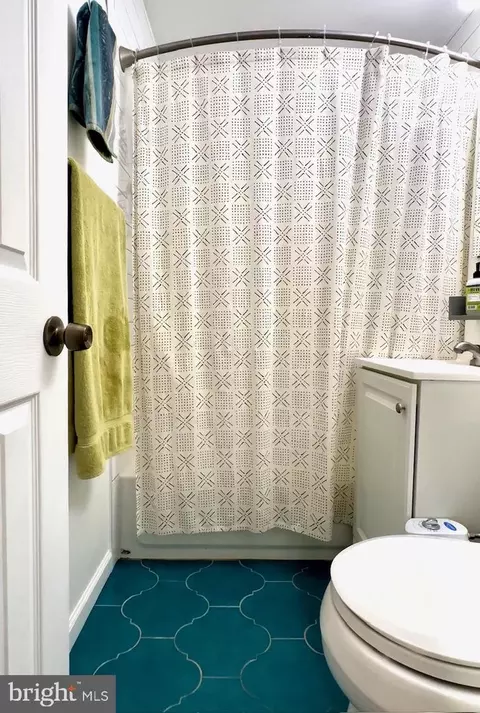 9730 Glen Ave #9730-B, Silver Spring, MD 20910 photo 18