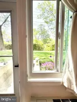 9730 Glen Ave #9730-B, Silver Spring, MD 20910 photo 13