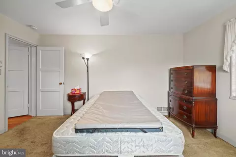 10002 Mckenney Ave, Silver Spring, MD 20902 photo 19