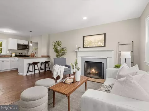 1700 Republic Rd, Silver Spring, MD 20902 photo 2