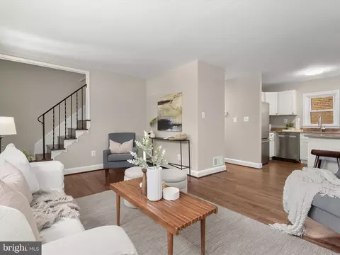 1700 Republic Rd, Silver Spring, MD 20902 photo 4