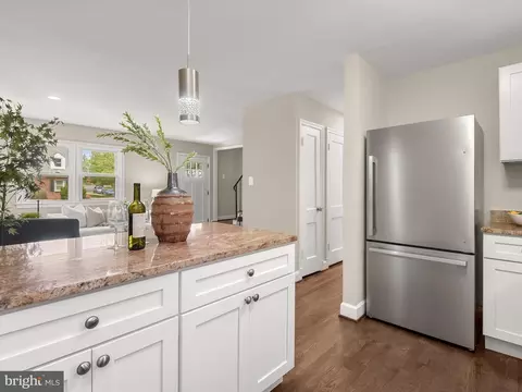 1700 Republic Rd, Silver Spring, MD 20902 photo 8