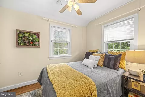Bedroom - 306 Brewster Ct, Silver Spring, MD 20901 photo 5 of 6