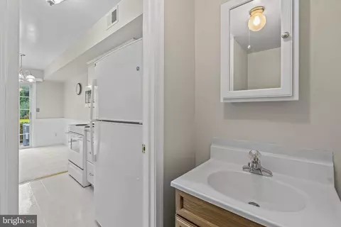 34 Native Dancer Ct, North Potomac, MD 20878 photo 17