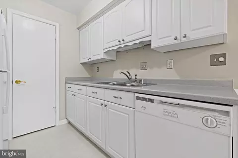 34 Native Dancer Ct, North Potomac, MD 20878 photo 14