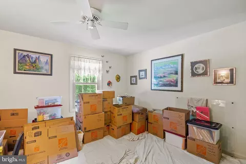 Bedroom - 11444 Oak Leaf Dr, Silver Spring, MD 20901 photo 4 of 4