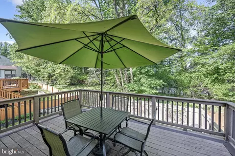 Exterior - 1705 Nordic Hill Cir, Silver Spring, MD 20906 photo 5 of 9