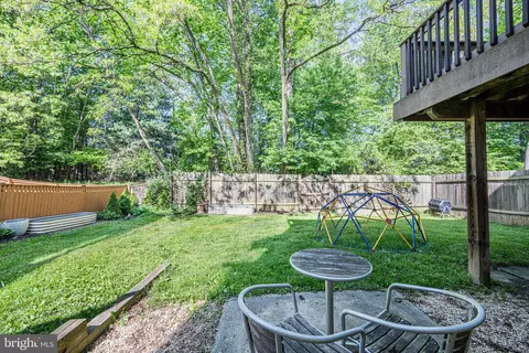 Exterior - 1705 Nordic Hill Cir, Silver Spring, MD 20906 photo 7 of 9