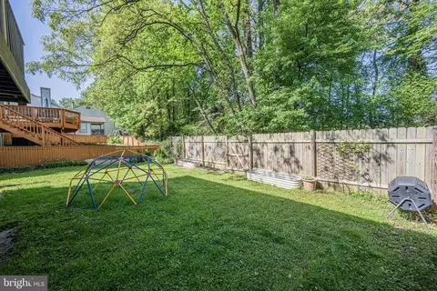 Exterior - 1705 Nordic Hill Cir, Silver Spring, MD 20906 photo 9 of 9