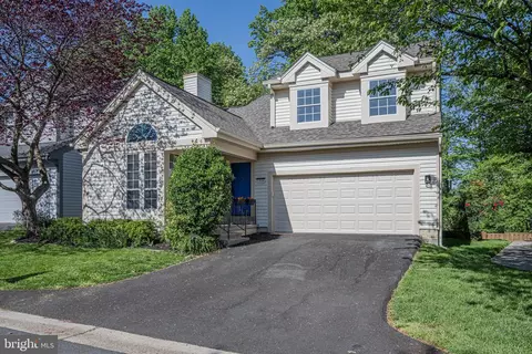 Exterior - 1705 Nordic Hill Cir, Silver Spring, MD 20906 photo 2 of 9