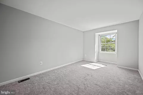 Bedroom - 1705 Nordic Hill Cir, Silver Spring, MD 20906 photo 4 of 6