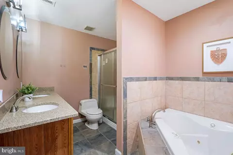 13049 Rhapsody Ln, Silver Spring, MD 20904 photo 31