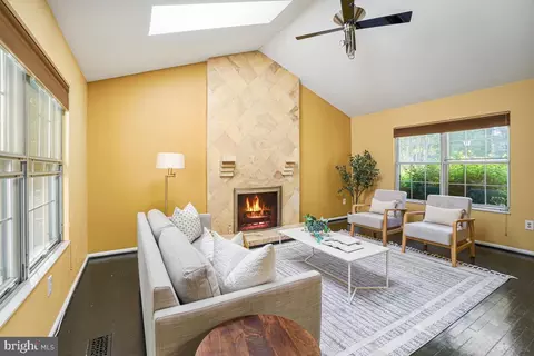 13049 Rhapsody Ln, Silver Spring, MD 20904 photo 21
