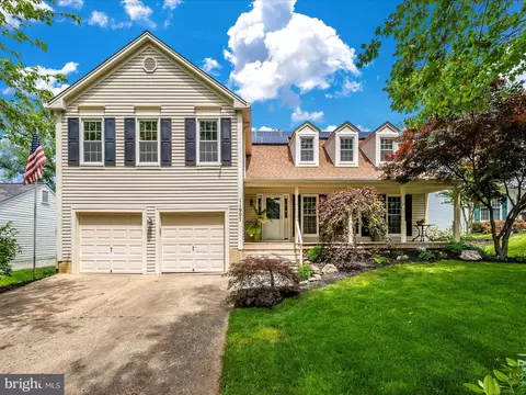 11907 Scovell Ter, Germantown, MD 20874