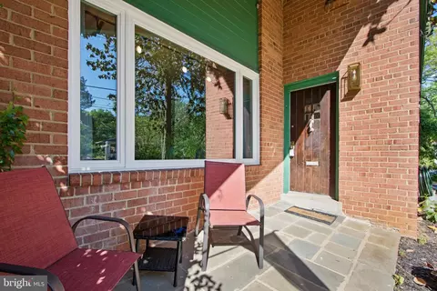 1207 Ballard St, Silver Spring, MD 20910 photo 4