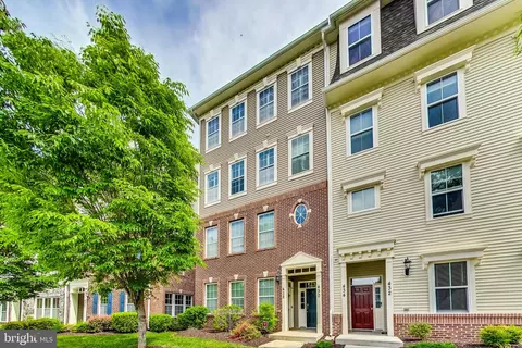 430 Orchard Ridge Dr #430, Gaithersburg, MD 20878