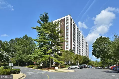 11801 Rockville Pik Pike #815, Rockville, MD 20852