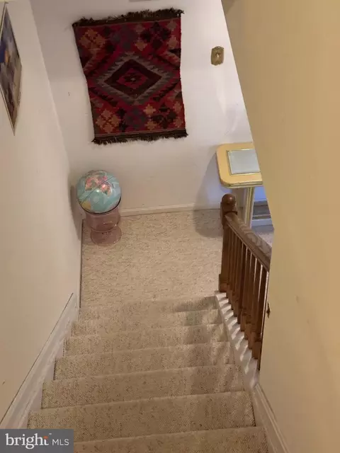 Entry Way - 17600 Longview Ln, Olney, MD 20832 photo 11 of 19