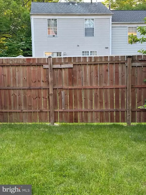 Exterior - 17600 Longview Ln, Olney, MD 20832 photo 4 of 16